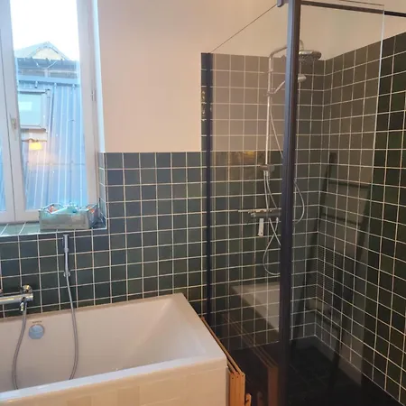 Holiday home Le Grenier A Sel, Maison De Pecheur Pour 6 Avec Salle Tv