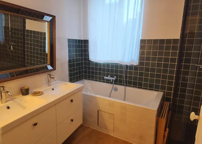 Дом отдыха Le Grenier A Sel, Maison De Pecheur Pour 6 Avec Salle Tv